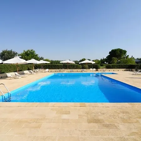 Sleeps 2 Pool Wifi T764325 Daire