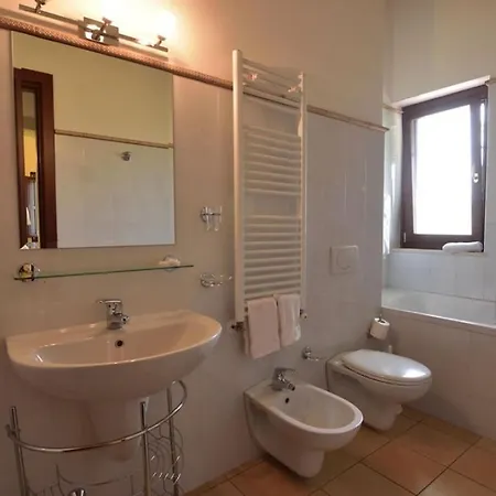 Sleeps 2 Pool Wifi T764325 *